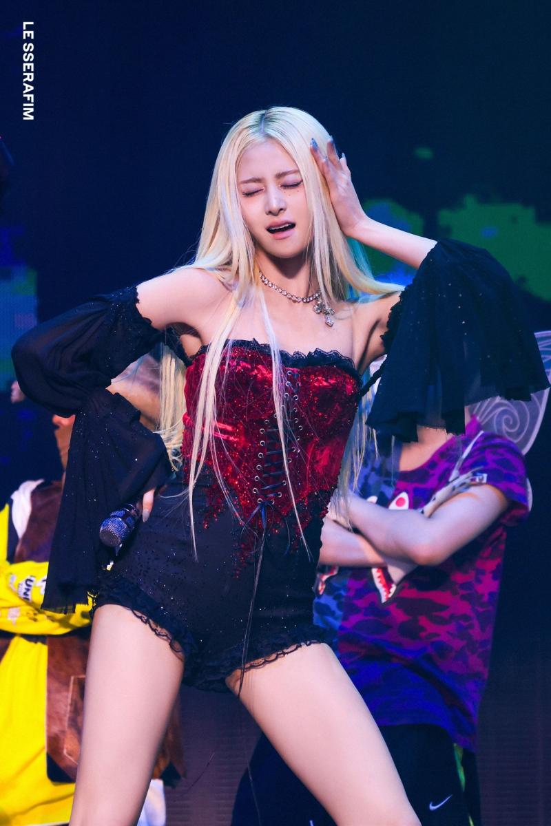 르세라핌 허윤진