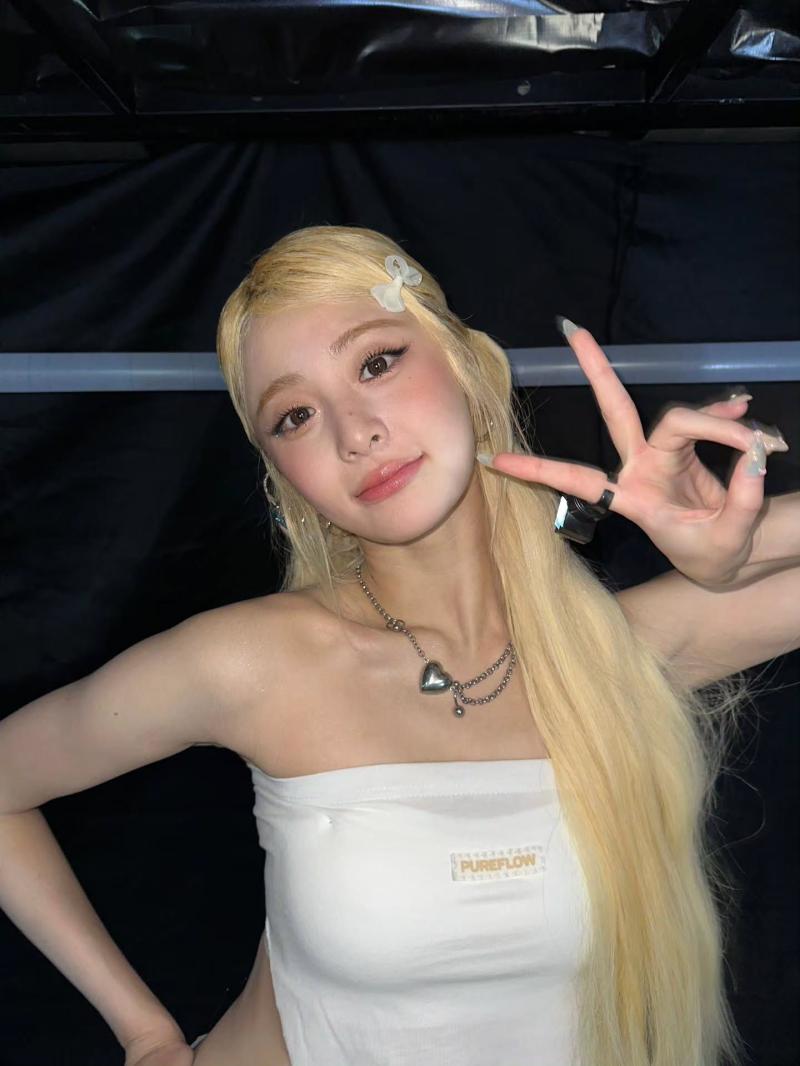 르세라핌 허윤진