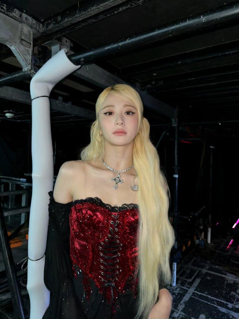 르세라핌 허윤진