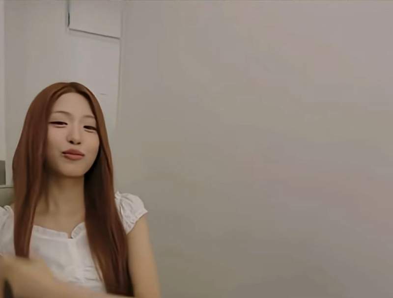 고윤정 실물 본 리브 표정