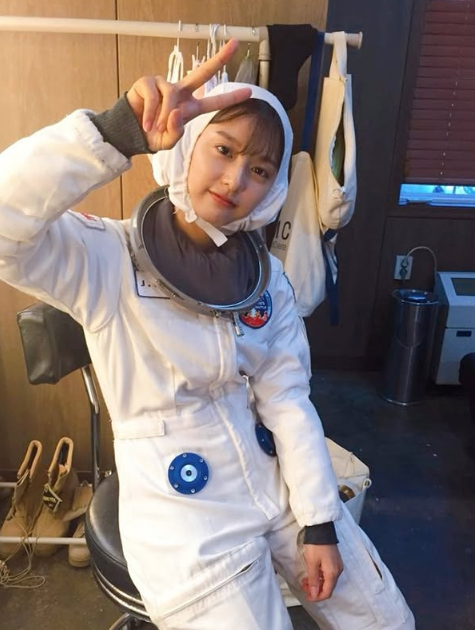 김지원
