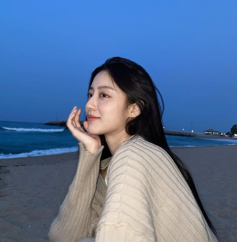 강민아