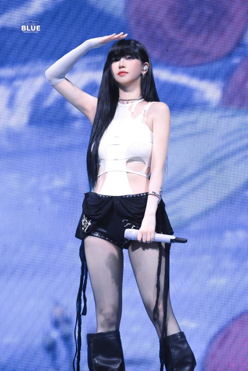 에스파 카리나