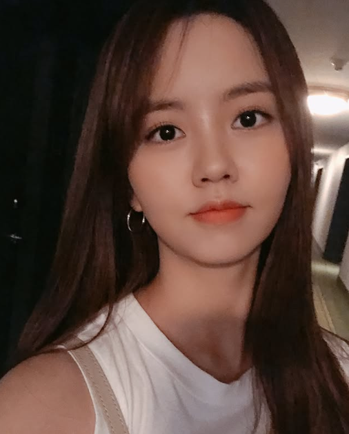 [미야오/MEOVV] 미야오 안나 팬사인회 원피스