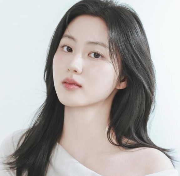 이시아 \'30대 양갈래, 불법인가요?\'