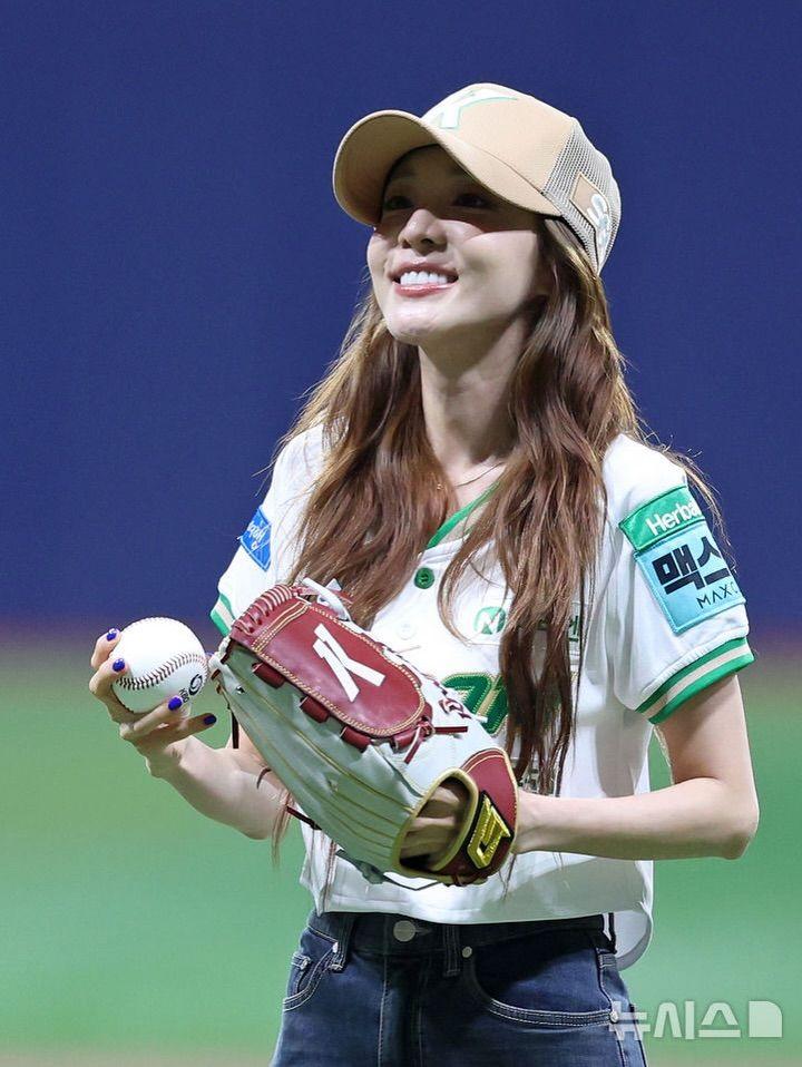 산다라 박 SNS