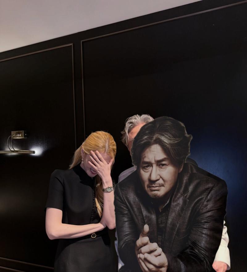 한소희
