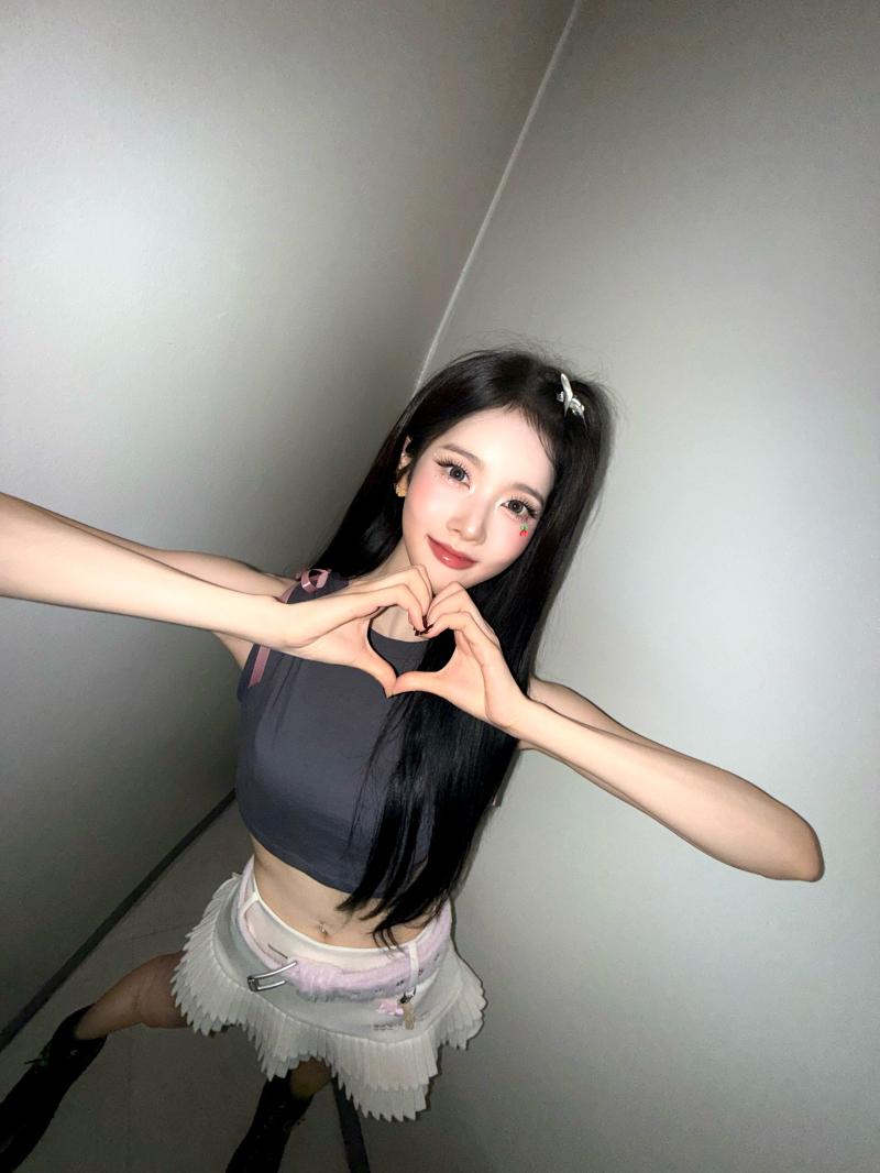 스테이씨 시은 SNS