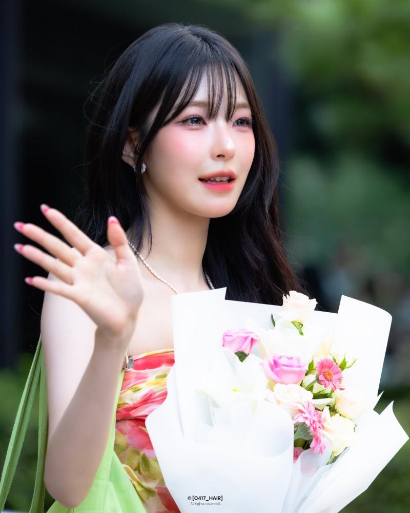 프로미스나인 백지헌