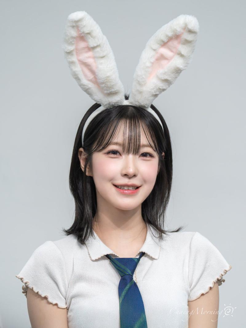프로미스나인 백지헌