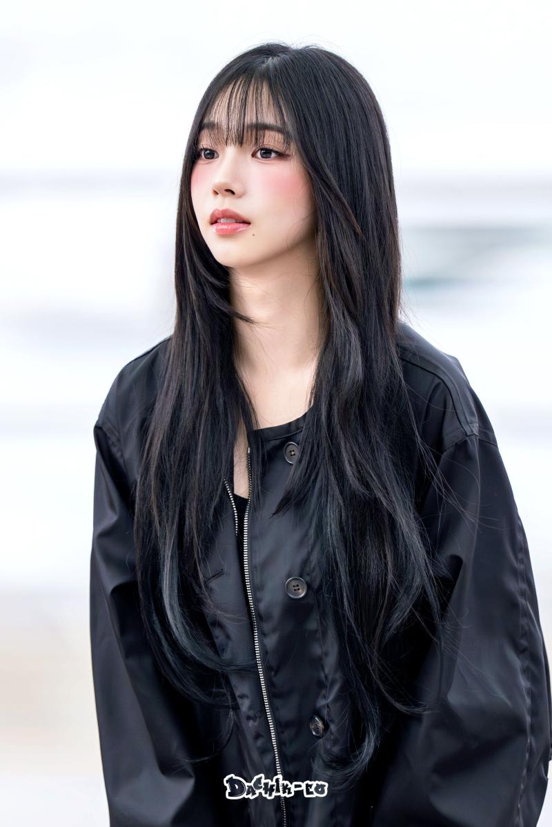 오늘자 싱가포르로 출국하는 에스파 카리나