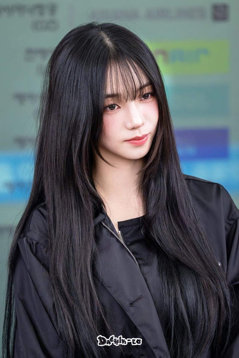 오늘자 싱가포르로 출국하는 에스파 카리나