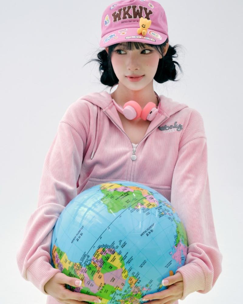 김지은 IN COLOR