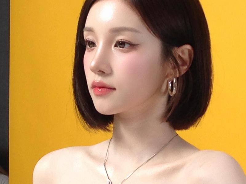 우기  SNS