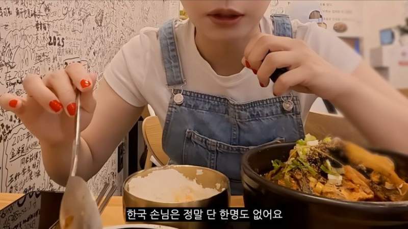 충격의 제주도 시내거리 근황.jpg