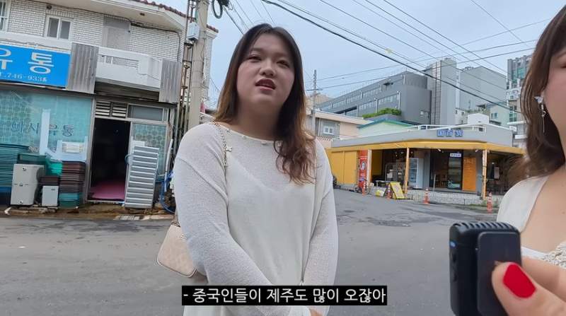 충격의 제주도 시내거리 근황.jpg