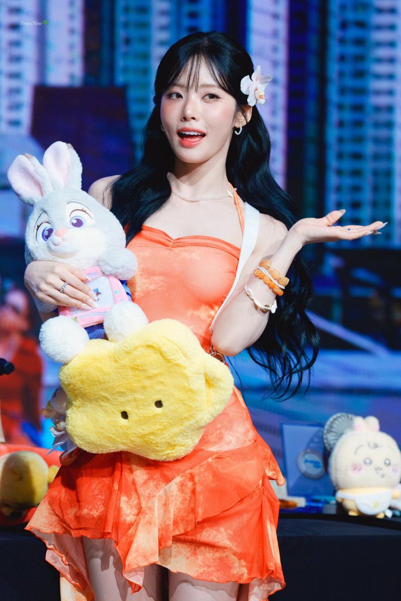 프로미스나인 박지원