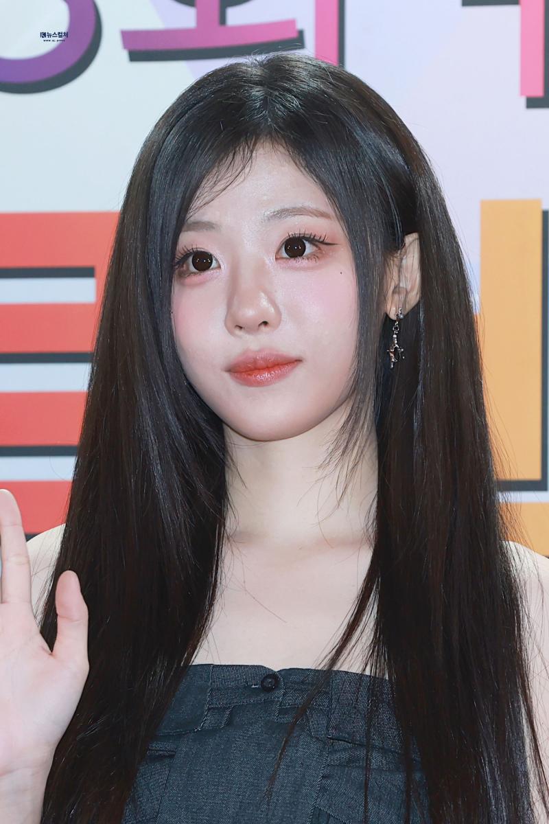 QWER 히나