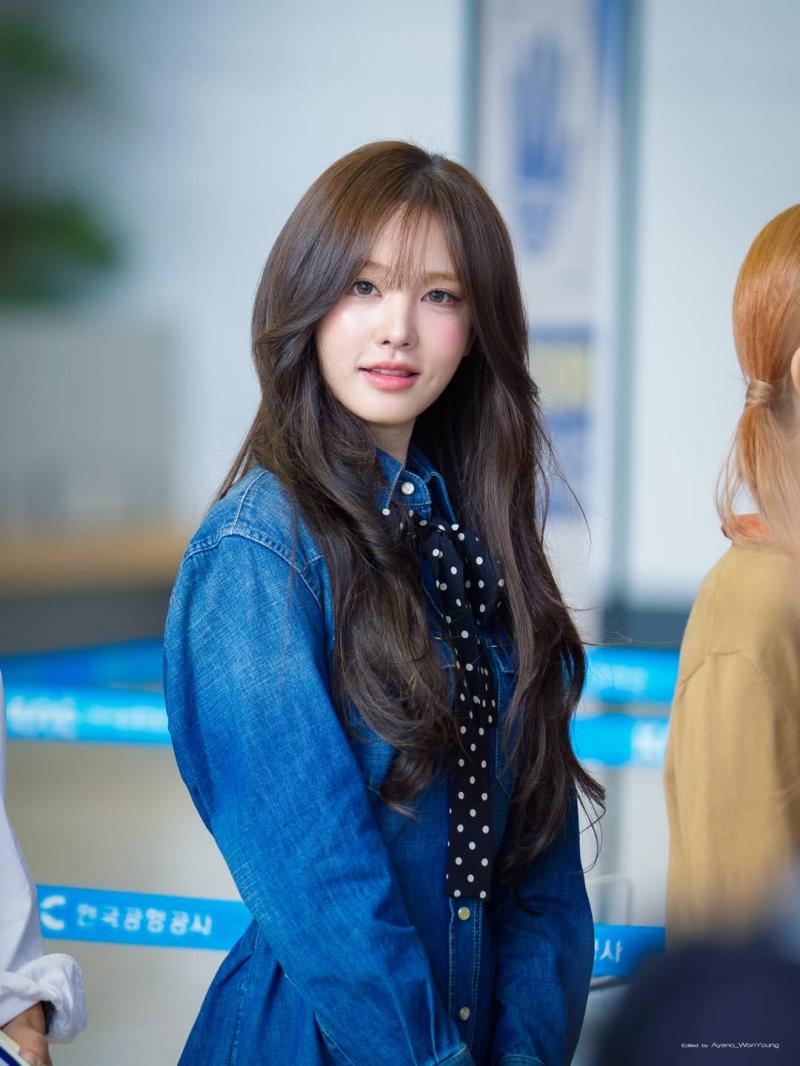 오늘자 일본 으로 출국하는 아이브 리즈