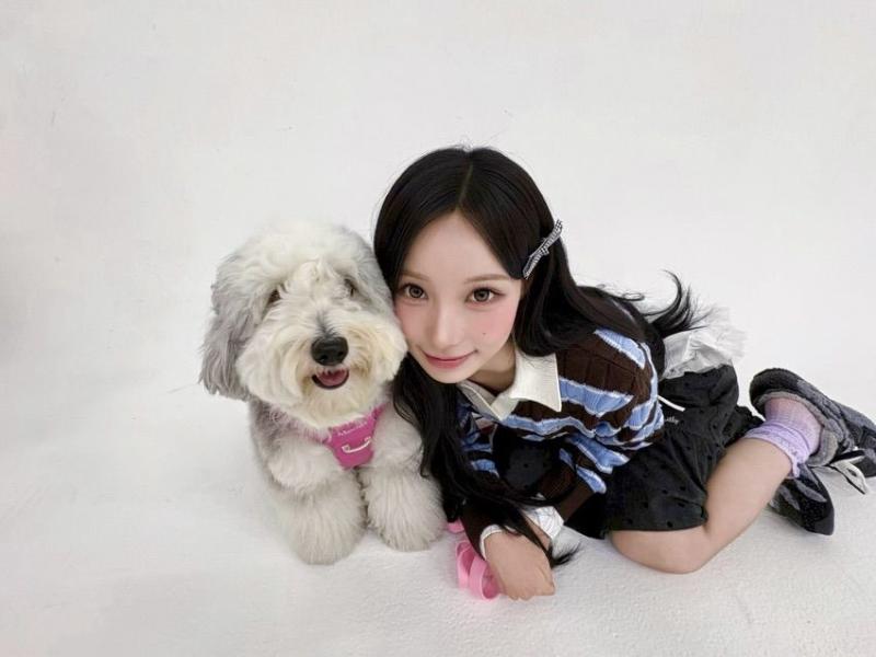 르세라핌 허윤진