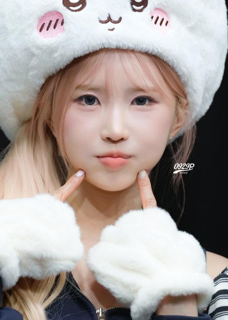 프로미스나인 송하영