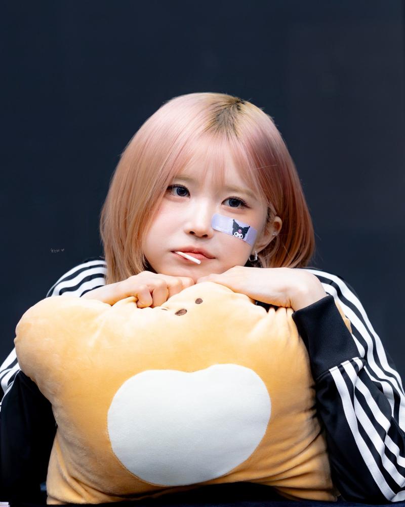 프로미스나인 송하영