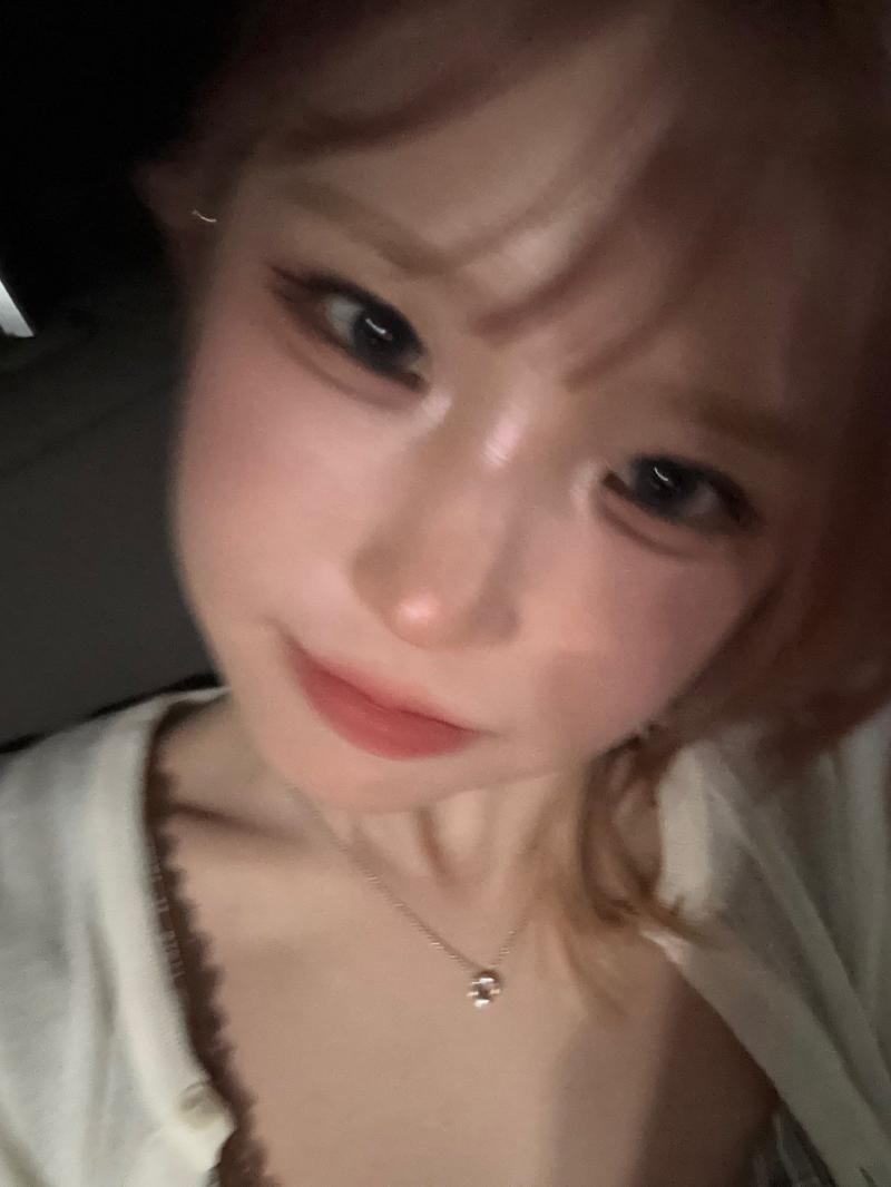 프로미스나인 송하영