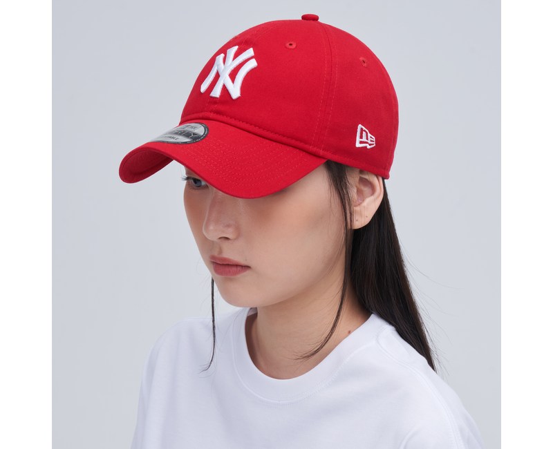 뉴에라 남녀공용 MLB 뉴욕 양키스 베이직 언스트럭쳐 면 볼캡 14561841