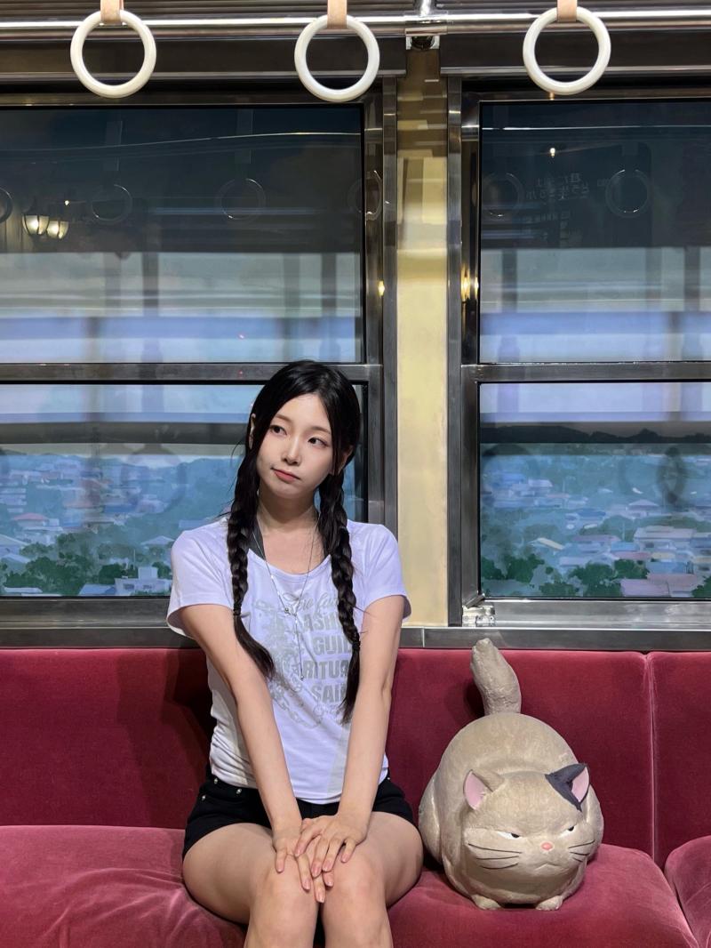 연희/ 다현 로켓펀치 인별