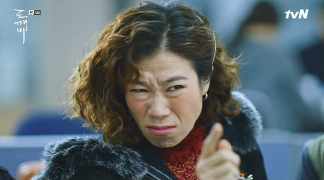 오늘 전여친 결혼했다...나 너무 힘들다