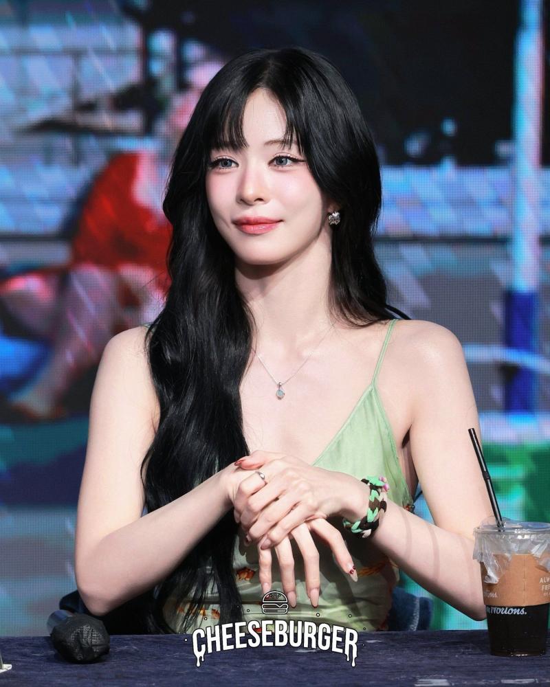 프로미스나인 이채영