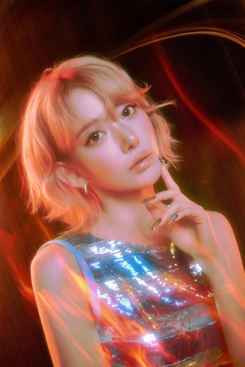 르세라핌 2nd Single Album \'Made My Night\' CH
