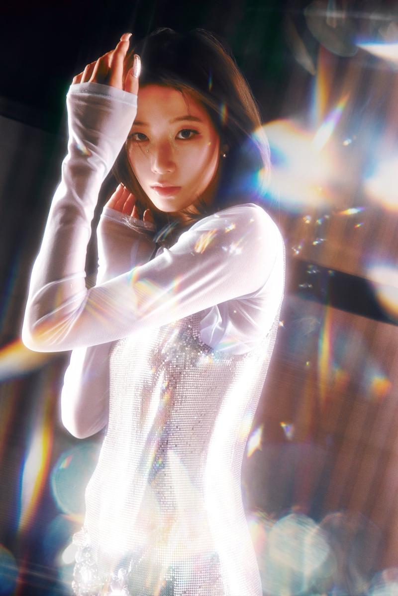 르세라핌 2nd Single Album \'Made My Night\' CH