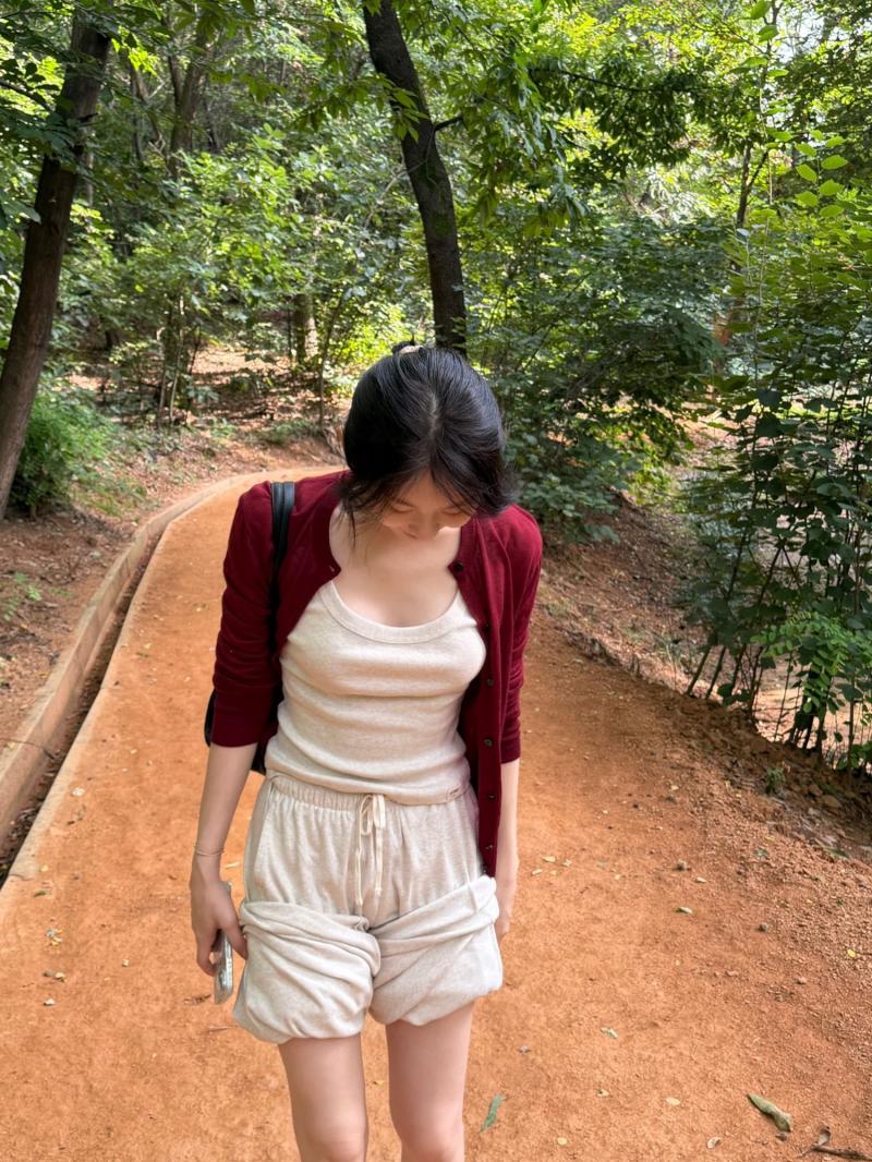 이채연