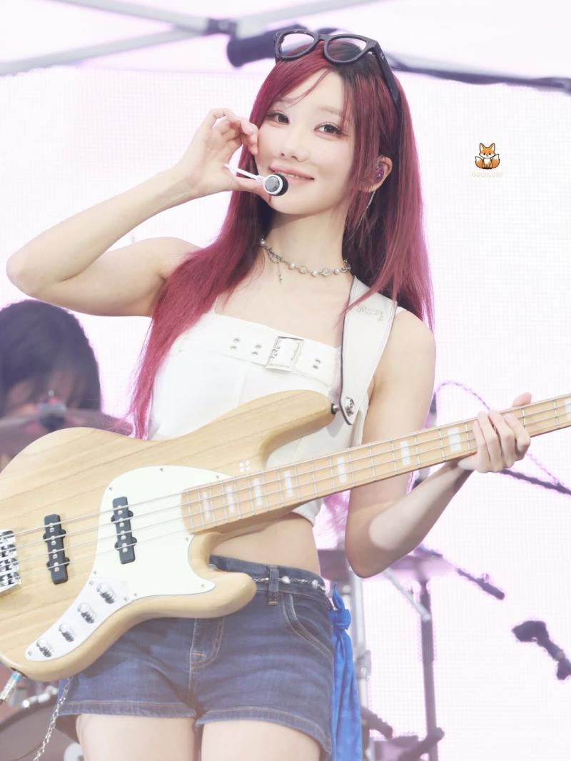 김지은
