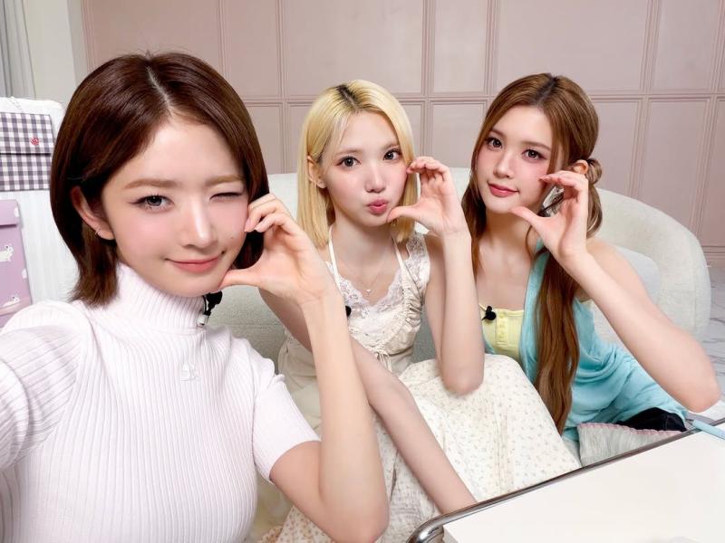 프로미스나인 송하영,박지원,이채영