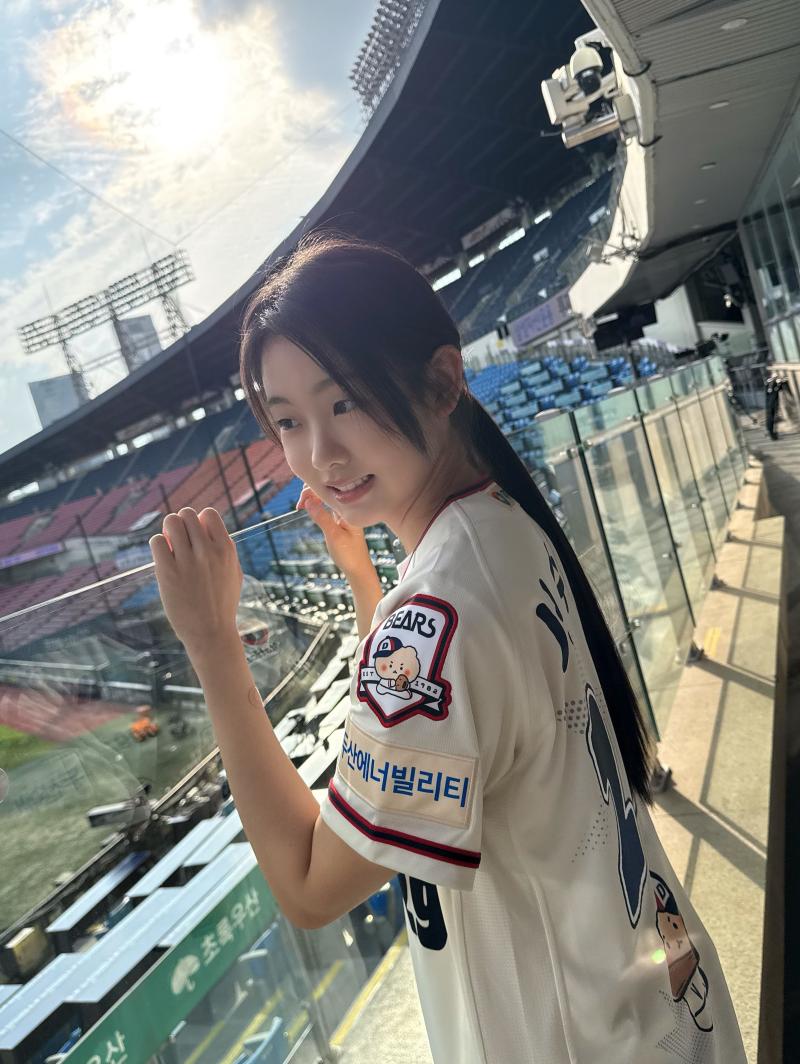 엠엠엠 매거진 전소영