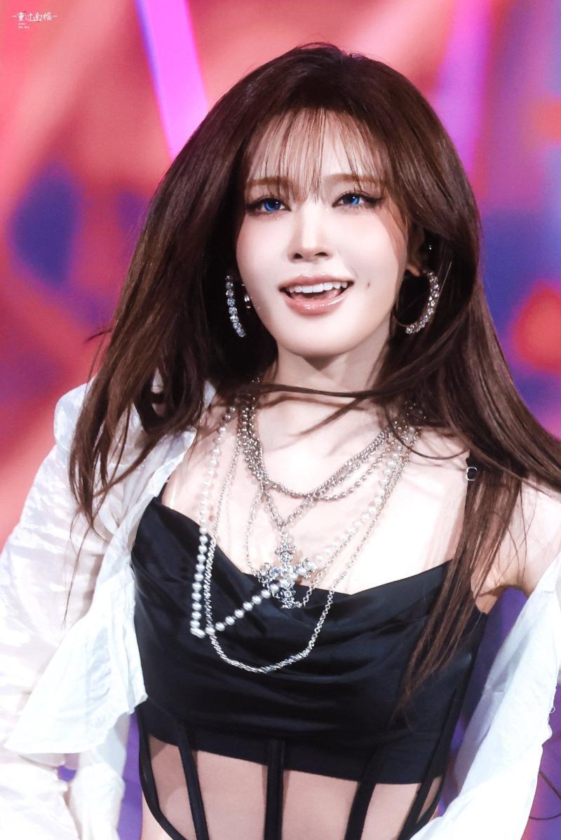엠엠엠 매거진 전소영