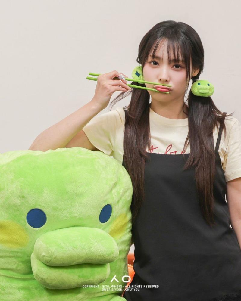 QWER 시연