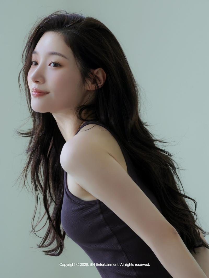 정채연 아이오아이 allure얼루어