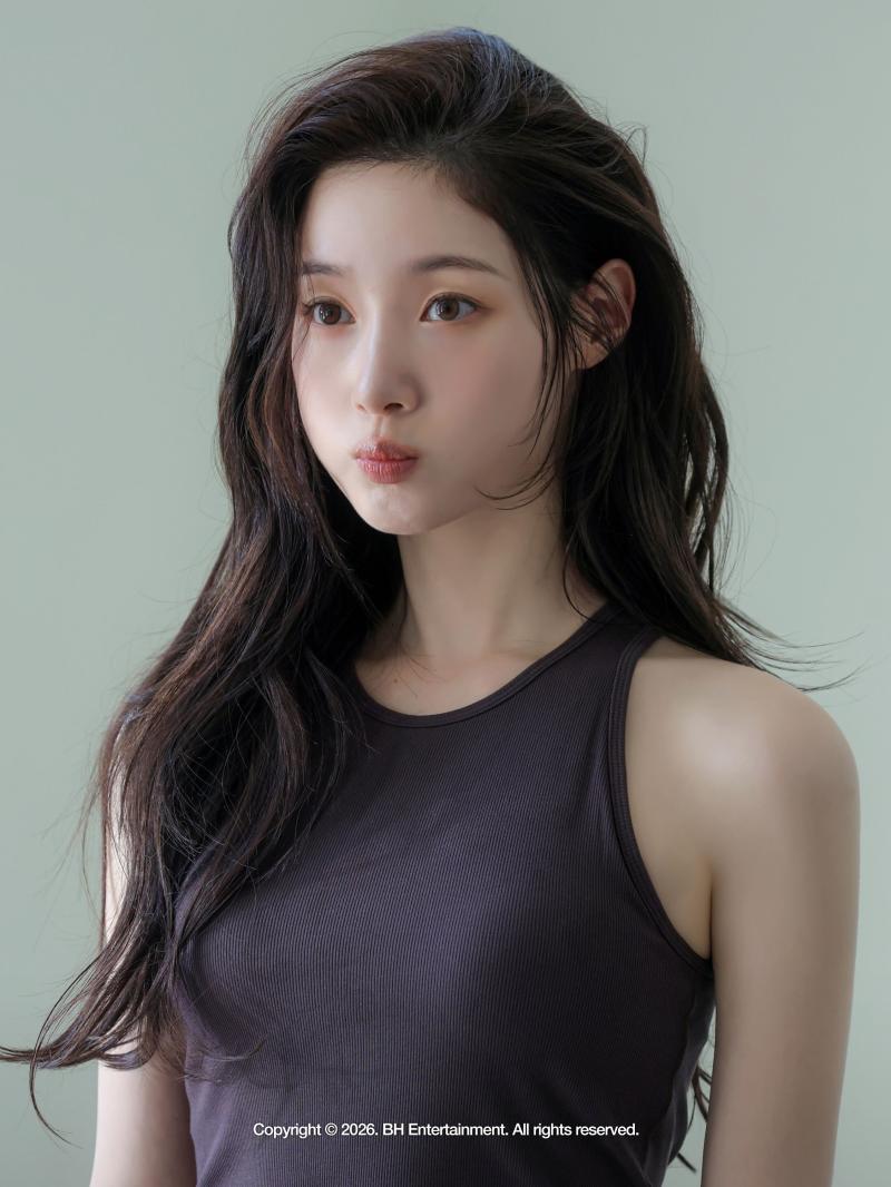 정채연 아이오아이 allure얼루어