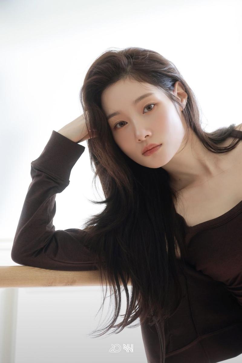 정채연 아이오아이 allure얼루어