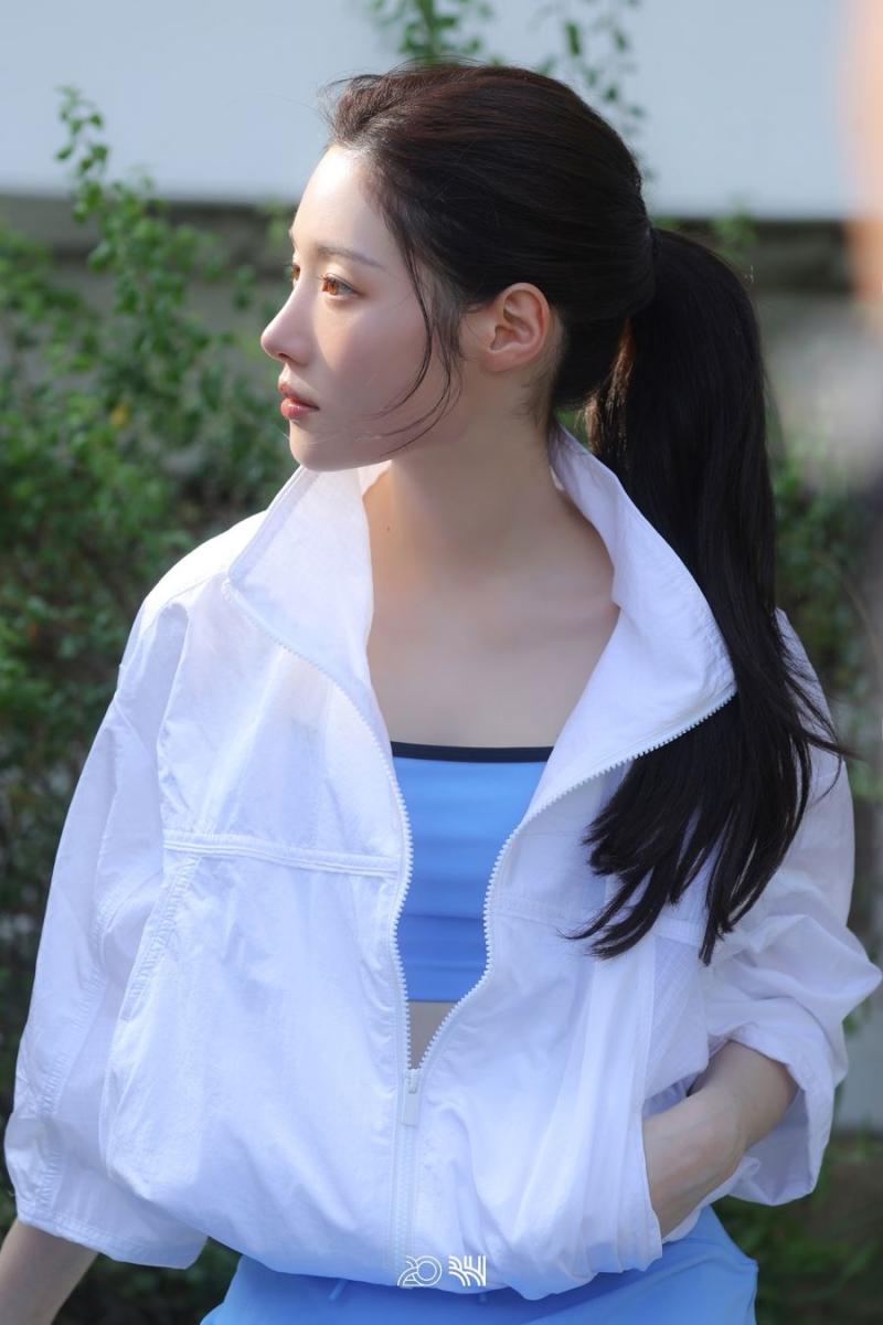정채연 아이오아이 allure얼루어