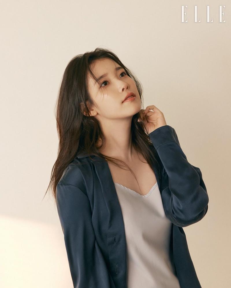 아이유 에스티로더 ELLE