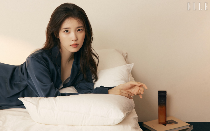 아이유 에스티로더 ELLE