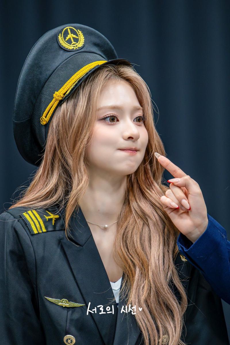 프로미스나인 이나경