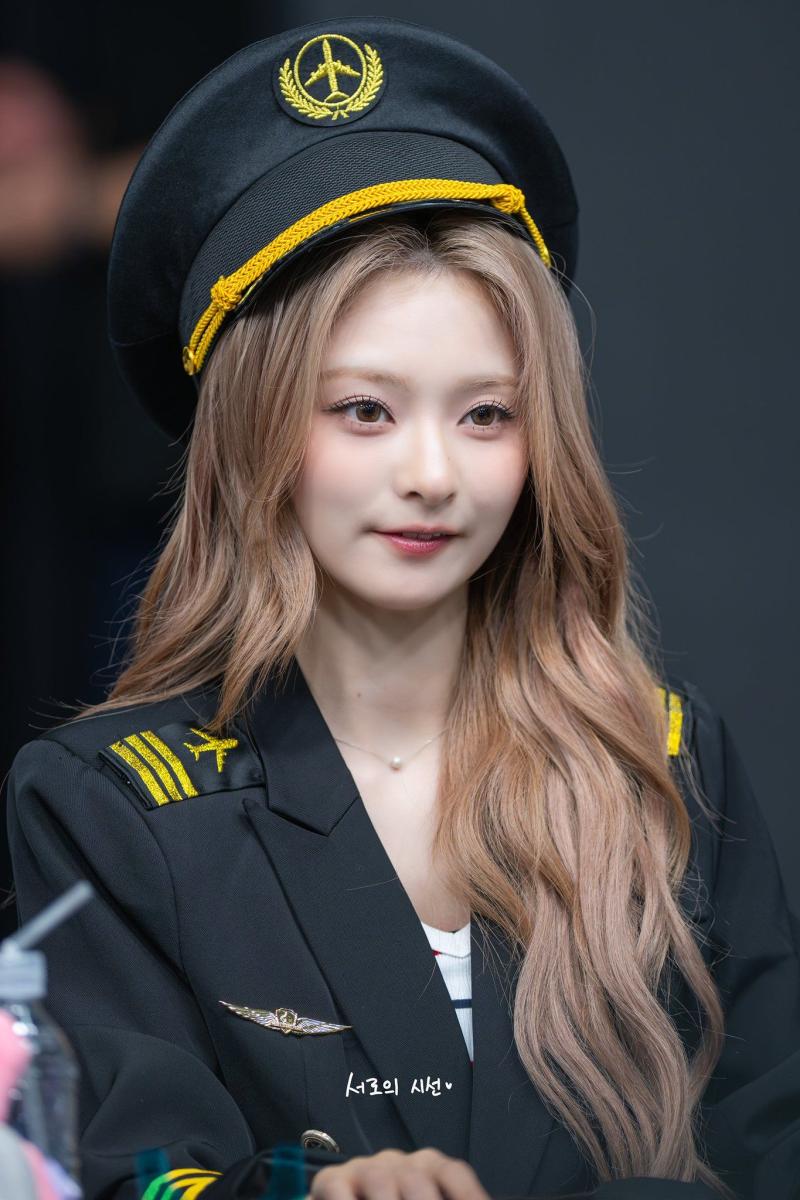 프로미스나인 이나경