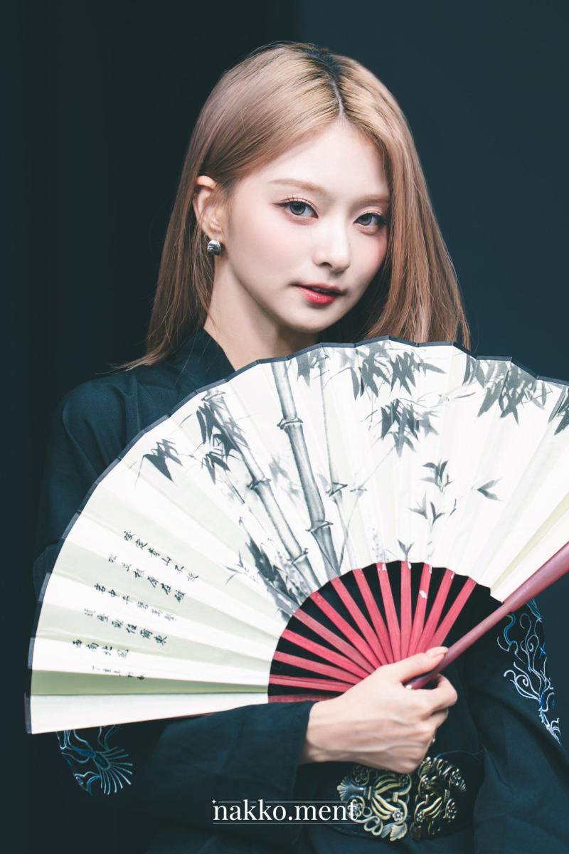 프로미스나인 이나경