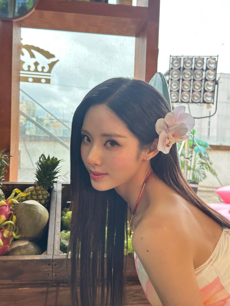 프로미스나인 박지원
