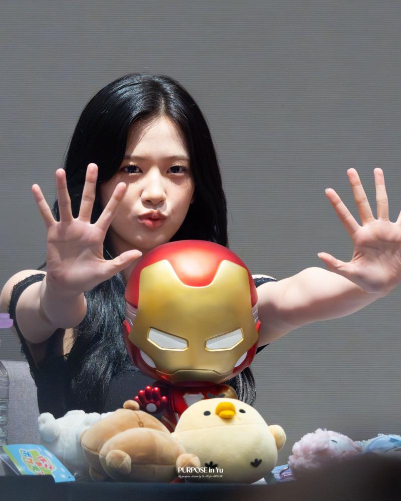 아이브 안유진 홍콩 팬사인회 260903
